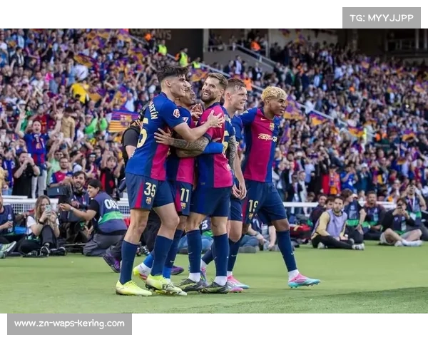 西甲国家德比巴萨主场告负，皇马提前四轮夺冠